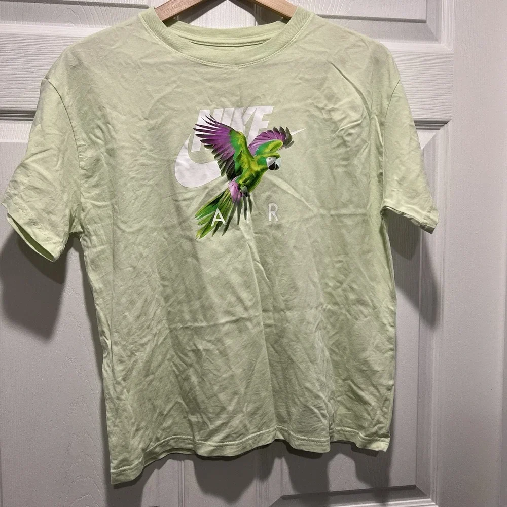 Youth Girls Nike Air Parrot Mint Green Shirt Size XL Loose Fit‎